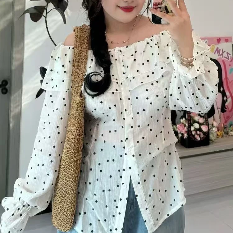 韩系波点一字肩上衣