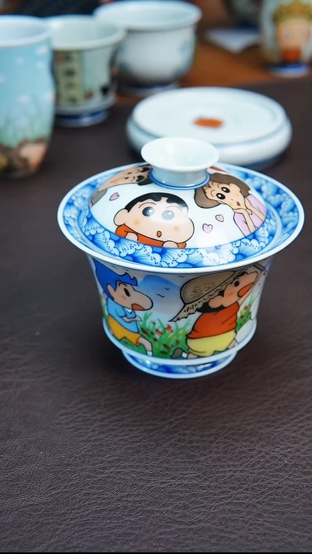 陶瓷杯景德镇手绘盖碗蜡笔小新