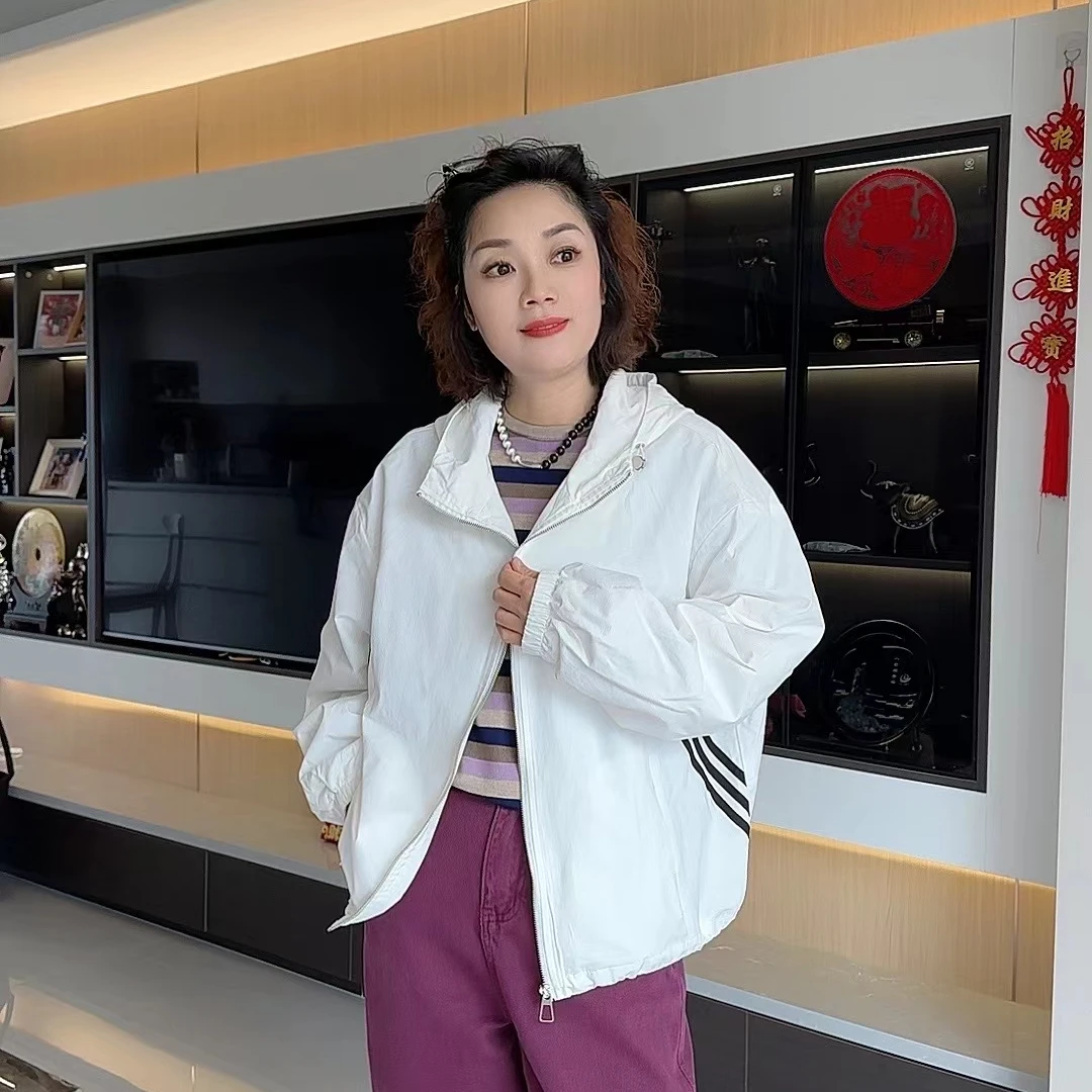 【卿她】减龄休闲潮流连帽拉链防风外套 2025春季新款运动风风衣