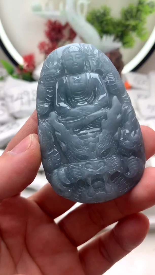 【闪购商品】翡翠颈饰未镶嵌大日