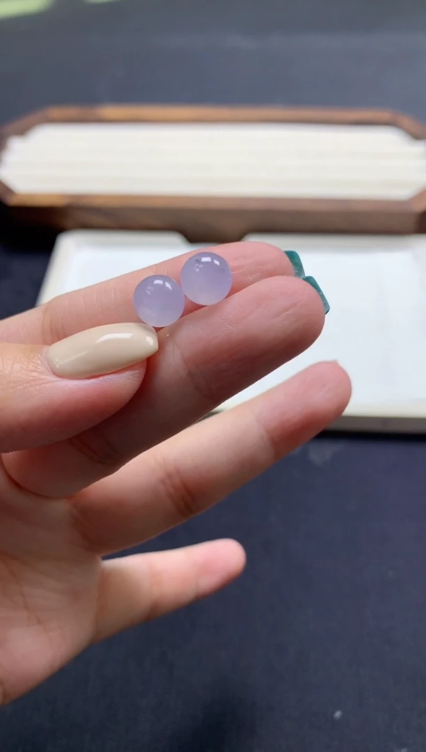 未镶嵌定制翡翠青**游卡8.0mm