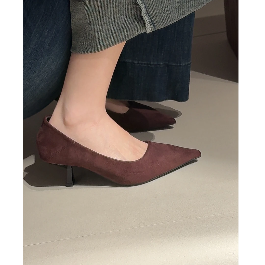 秋季新品2025年尖头浅口单鞋法式黑色细跟高跟鞋通勤百搭鞋子女