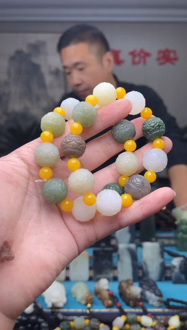 未镶嵌和田玉挂件多样性发拍一发一