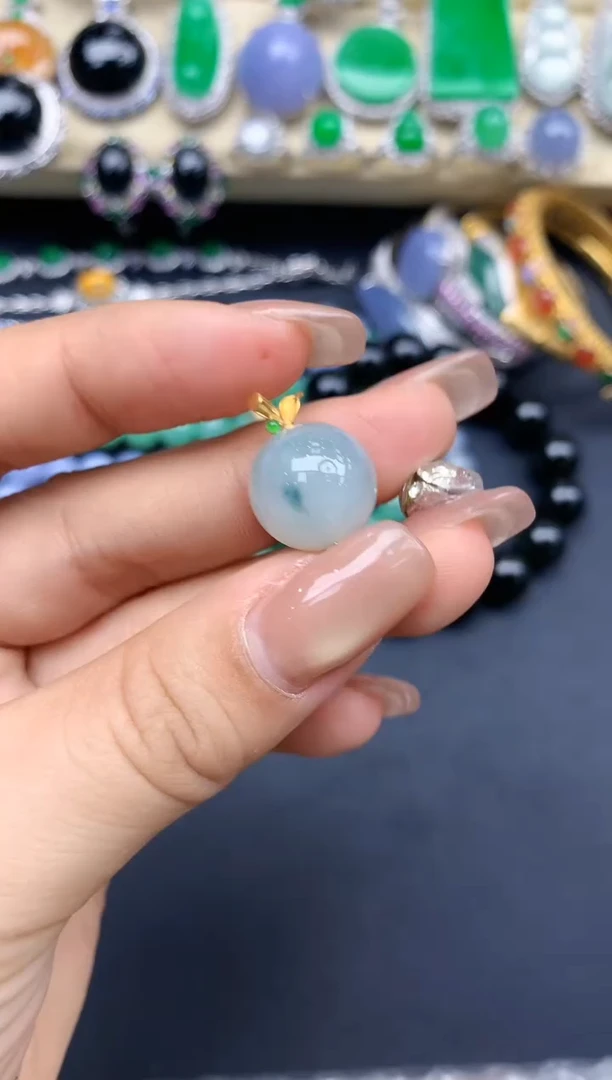 颈饰18K金镶嵌翡翠156-中国好珍宝