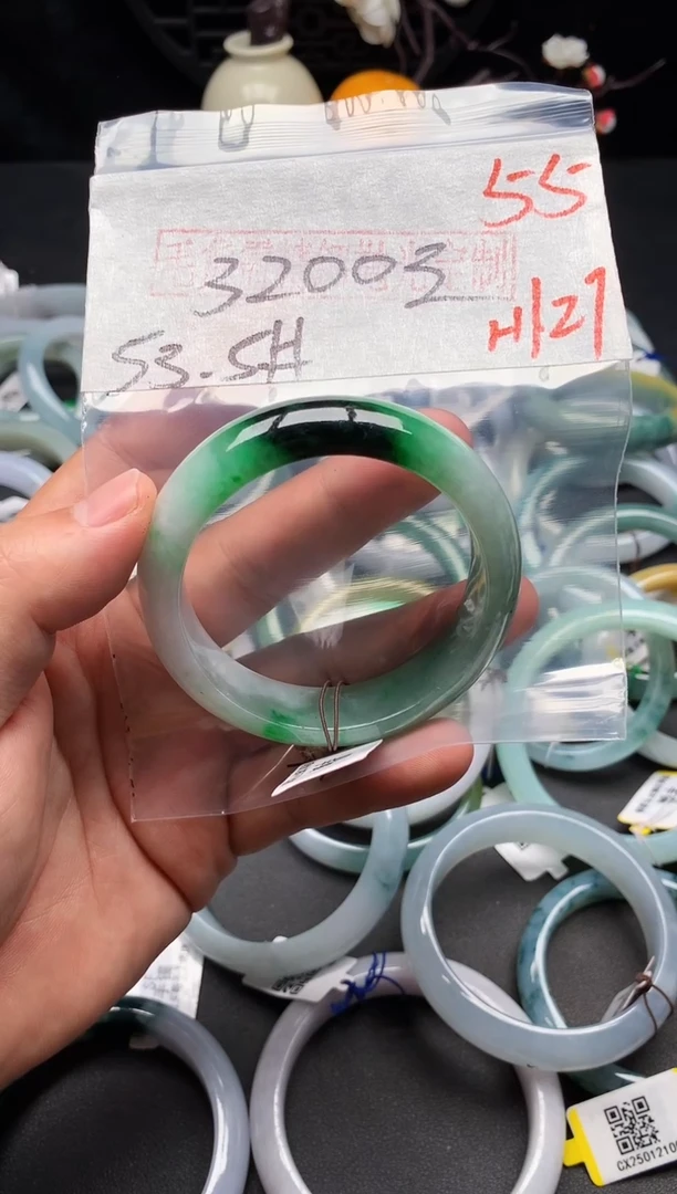 【闪购商品】定制翡翠未镶嵌毛货需精细抛光+多样性发货拍一发一