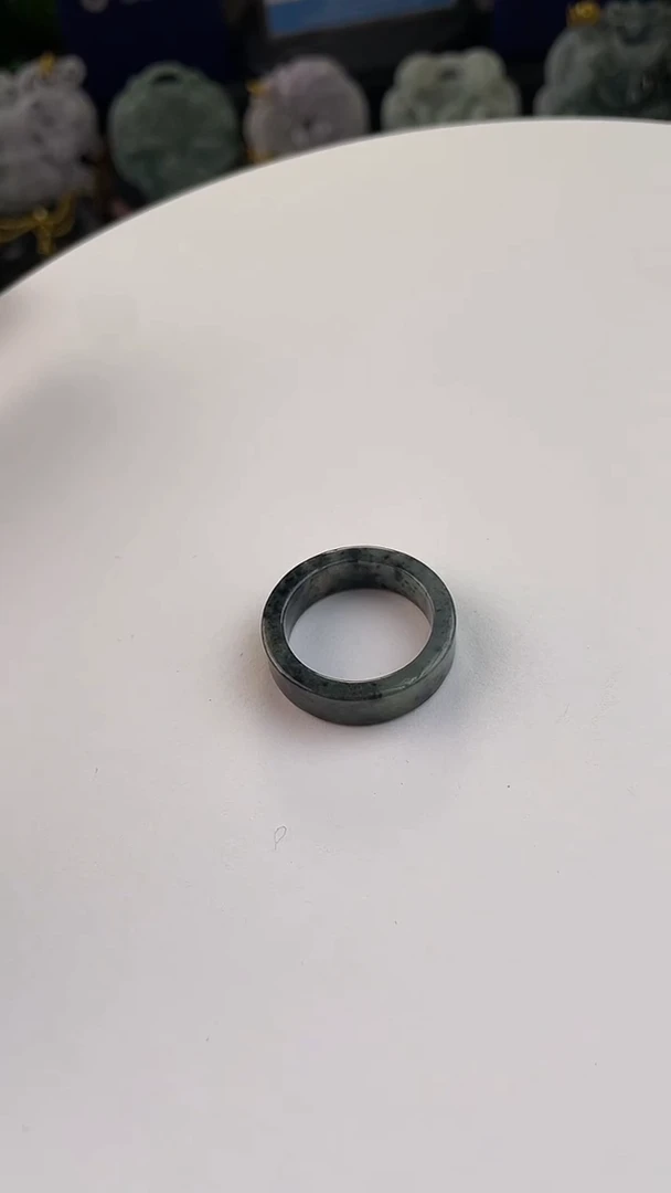 翡翠未镶嵌颈饰定制翡翠