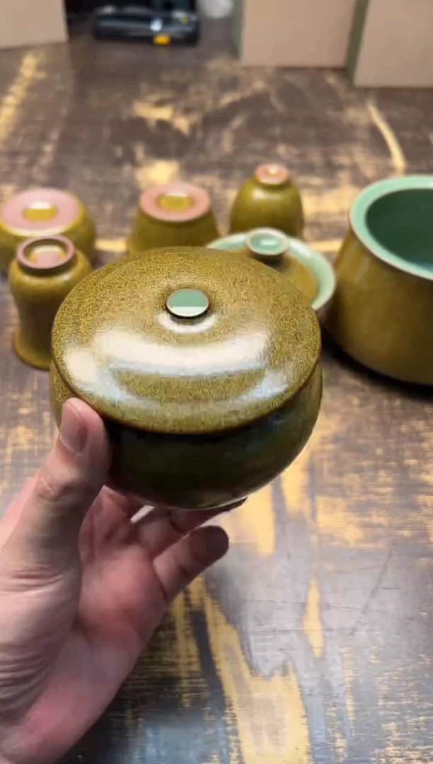 【闪购商品】/陈慧芳金玉满堂 盖罐