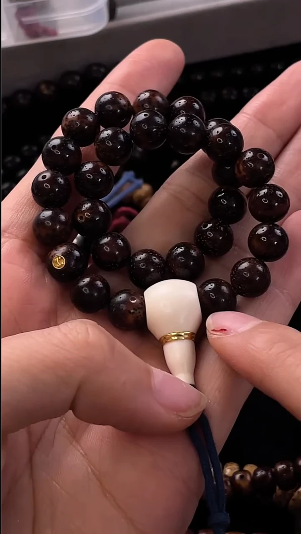手串星月菩提精工级深珀花皮圆珠9手持
