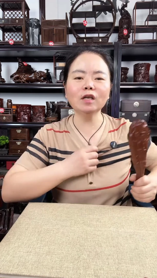 木捶背老李红木工艺品