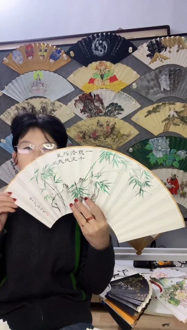 扇子九五寸十八方玉竹折扇