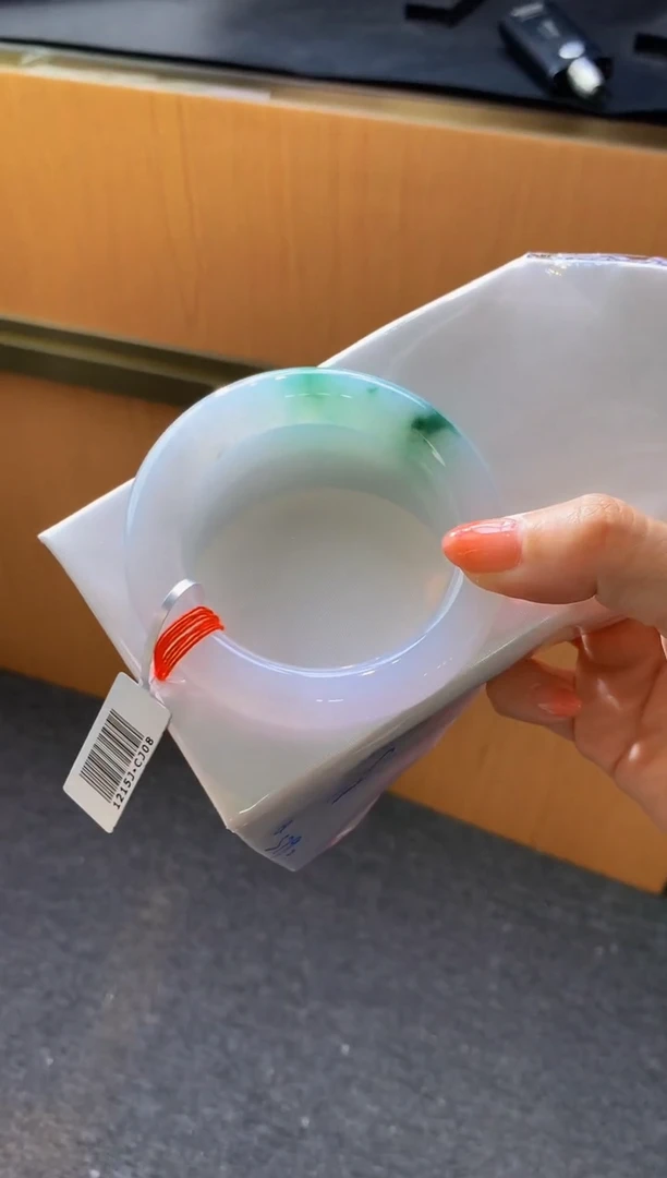 未镶嵌手镯翡翠-S79 圈口55.2 全款5.9万 定金2万