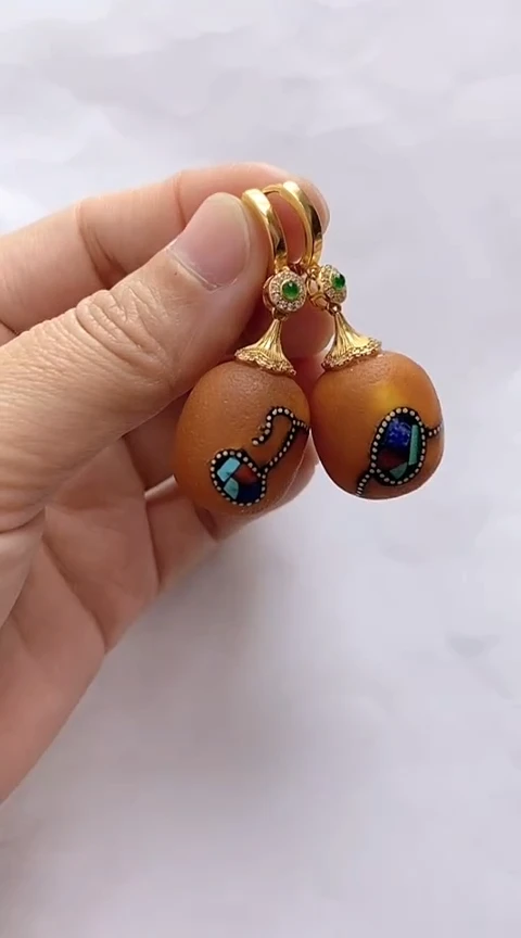 【闪购商品】琥珀裸石银S925镶嵌蜜蜡耳坠