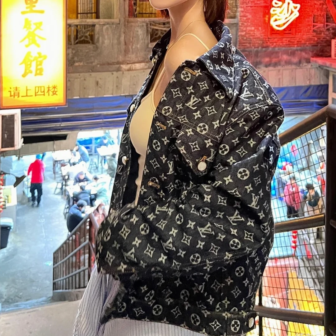 99新 LouisVuitton/路易威登 50码藏蓝色拼白色老花长袖牛仔外套