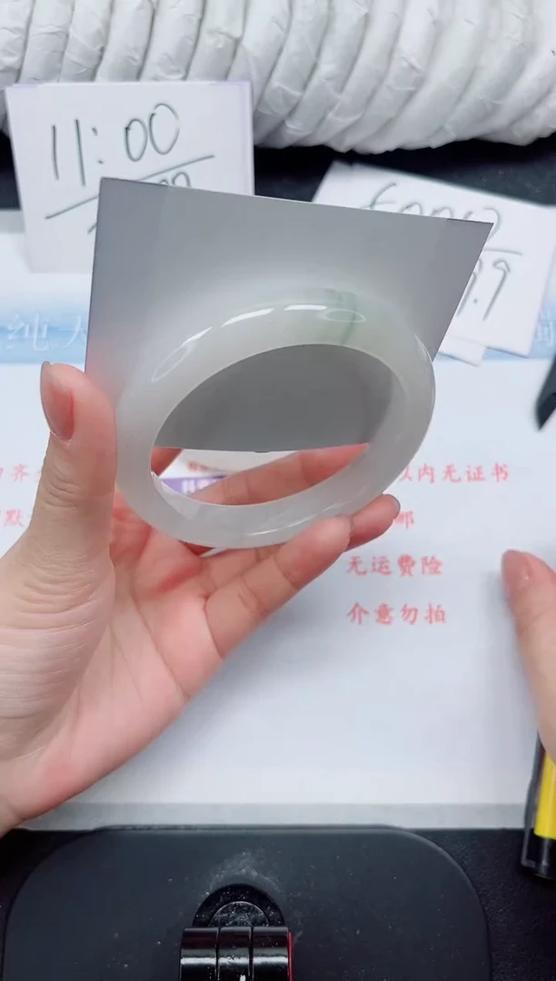 【闪购商品】石英质玉手镯未镶嵌69#62.8