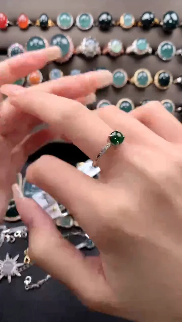 【闪购商品】翡翠戒指银S925镶嵌3123213