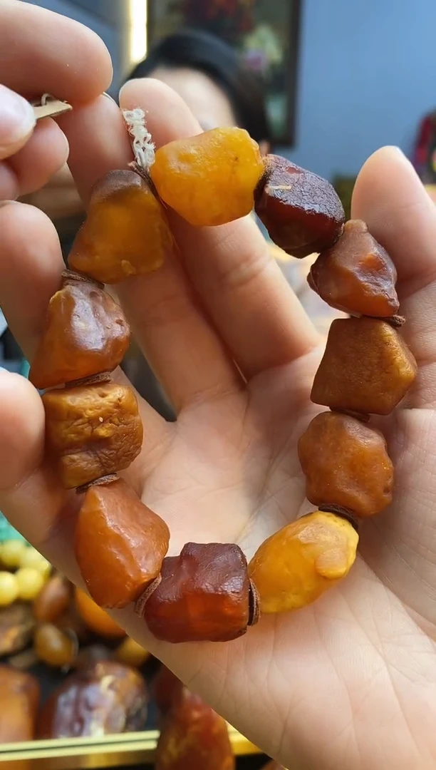 未镶嵌琥珀手串手串