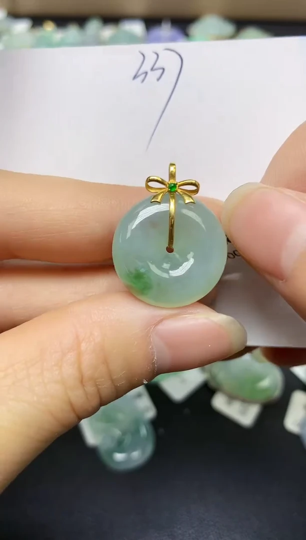 翡翠18K金镶嵌颈饰 天然翡翠A货