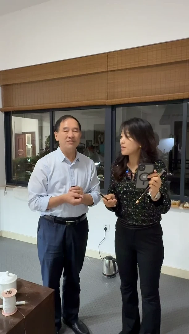 折扇.杨松源千金湖笔七紫三羊