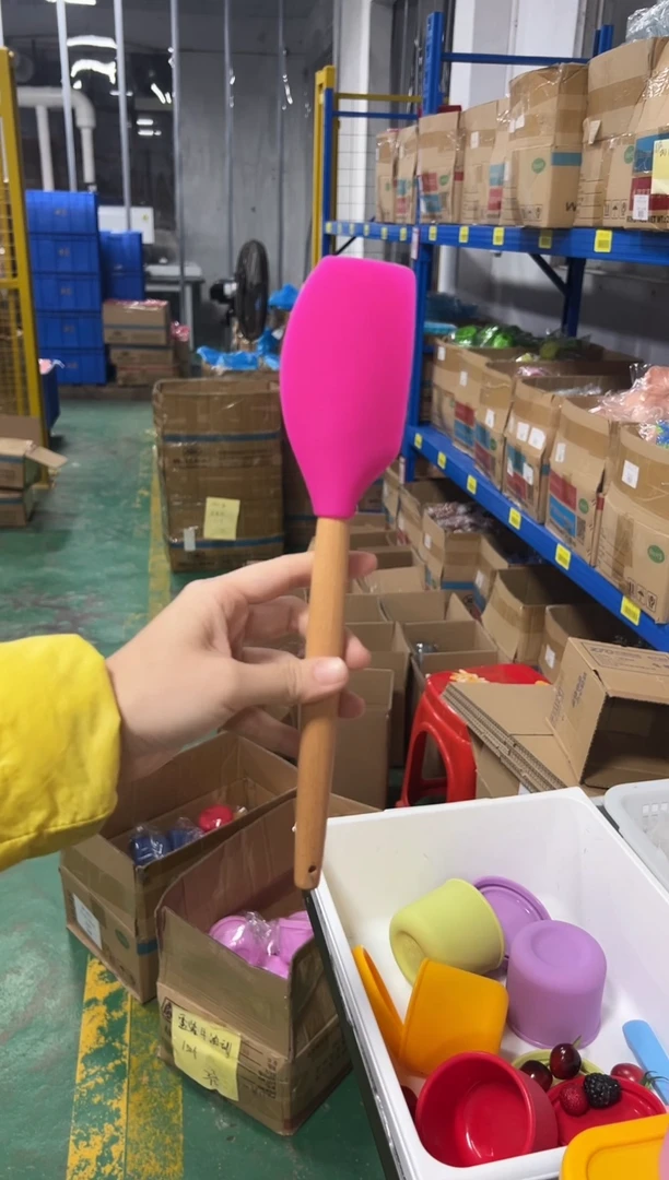 硅胶MAREK-玫红233-圆挂大刮刀