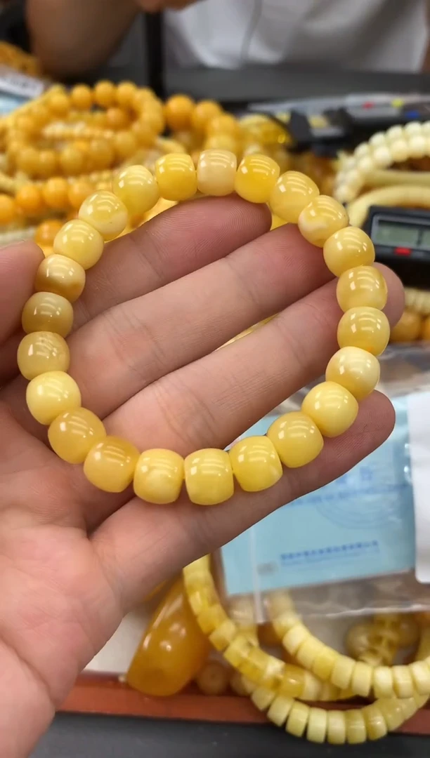 未镶嵌蜜蜡裸石手串