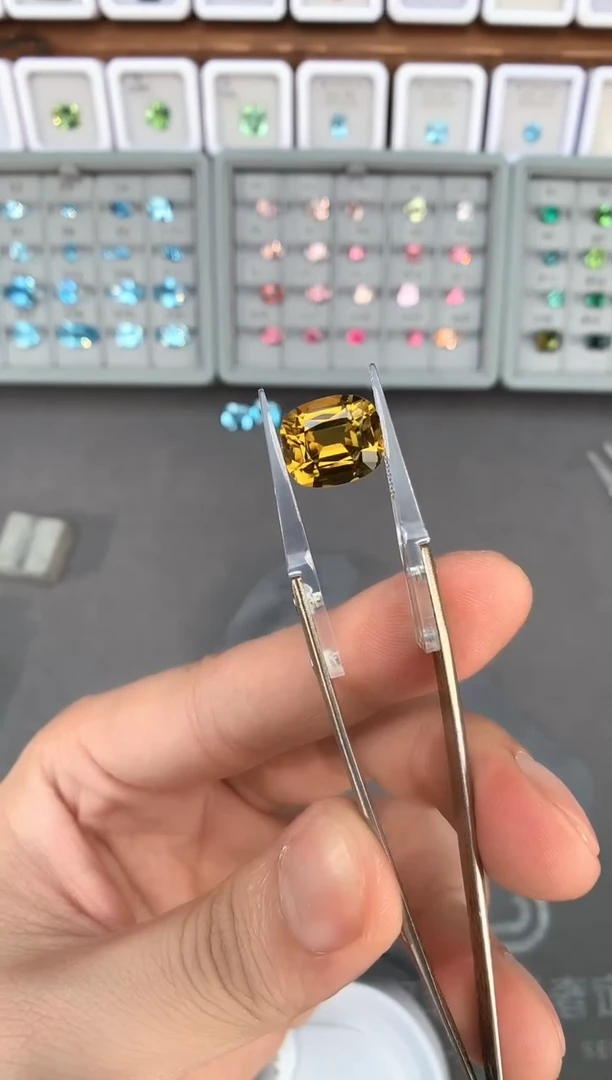 【闪购商品】定制碧玺裸石未镶嵌7.88ct