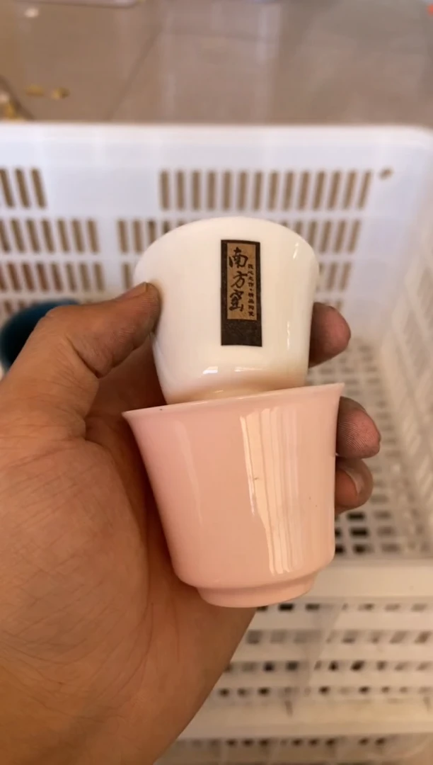 摆件摄影的产品有使用过的痕迹有点脏介意勿拍