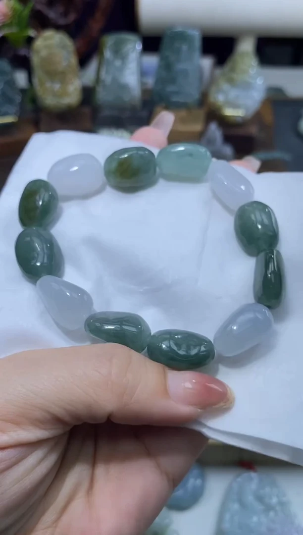 颈饰未镶嵌翡翠翡翠0104055