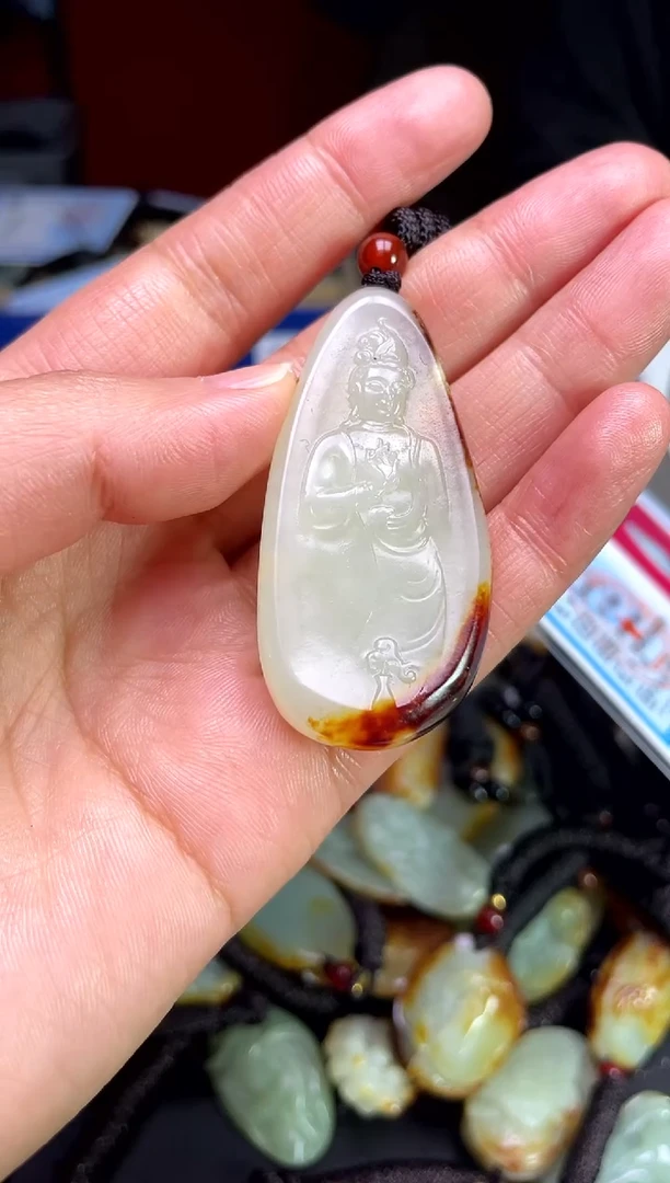 【闪购商品】和田玉颈饰未镶嵌1