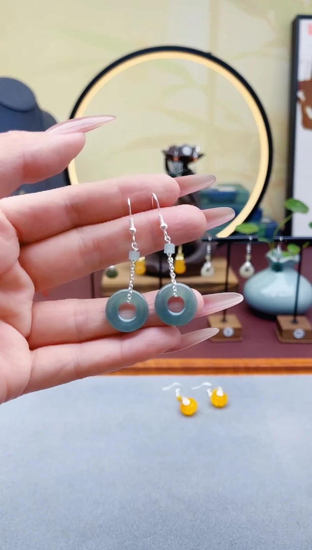 未镶嵌翡翠耳饰16A00000