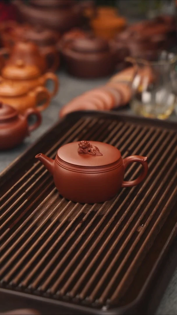 茶壶紫砂秀狮汉瓦