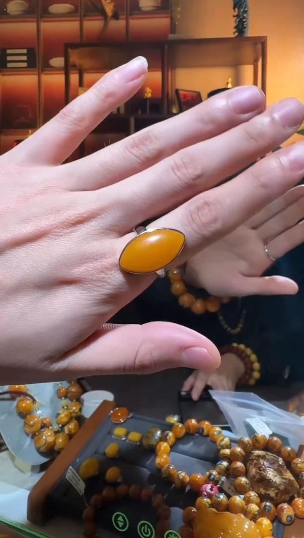 蜜蜡颈饰银S925镶嵌7571天然蜜蜡珠宝奇石