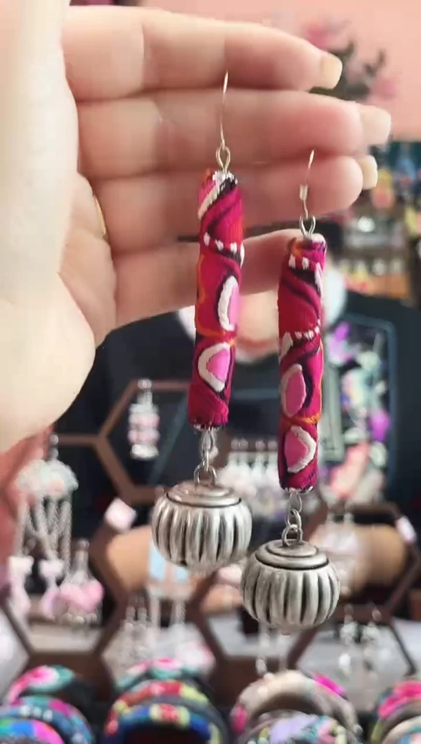 艺枝独绣手工饰品124