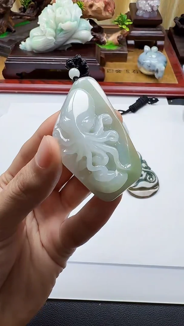 吊坠(不含链)未镶嵌翡翠1