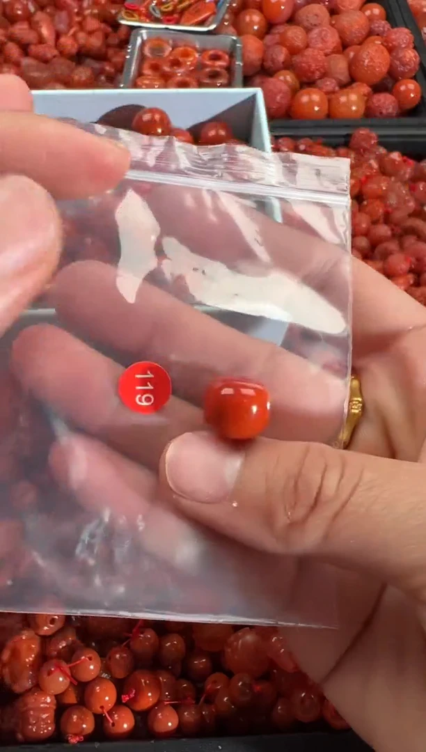 【闪购商品】南红玛瑙颈饰未镶嵌1