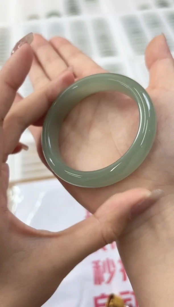 未镶嵌手镯石英质玉23-51D