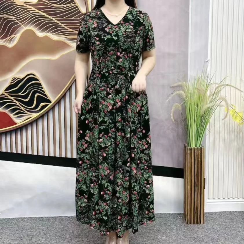 中年妈妈夏装连衣裙新款洋气中老年女装夏季时尚高端气质裙子显瘦
