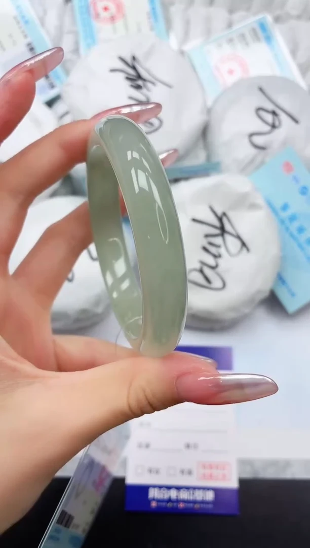 石英质玉手镯未镶嵌2K58-57