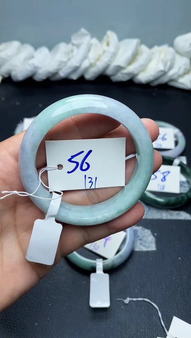 未镶嵌手镯翡翠131