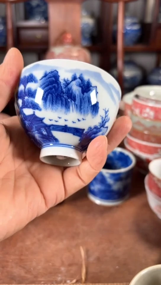 柴窑青花山水鸡心杯杯