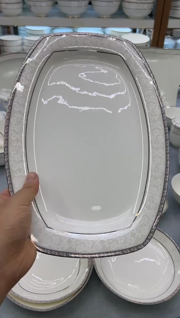 骨瓷 玲珑12方鱼1个