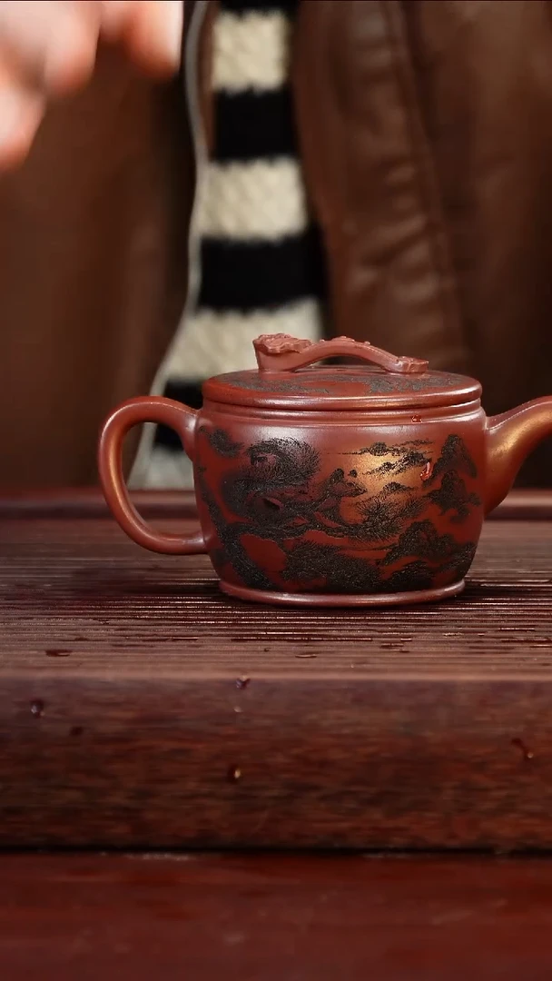 茶壶紫砂龙血砂汉瓦250cc左右