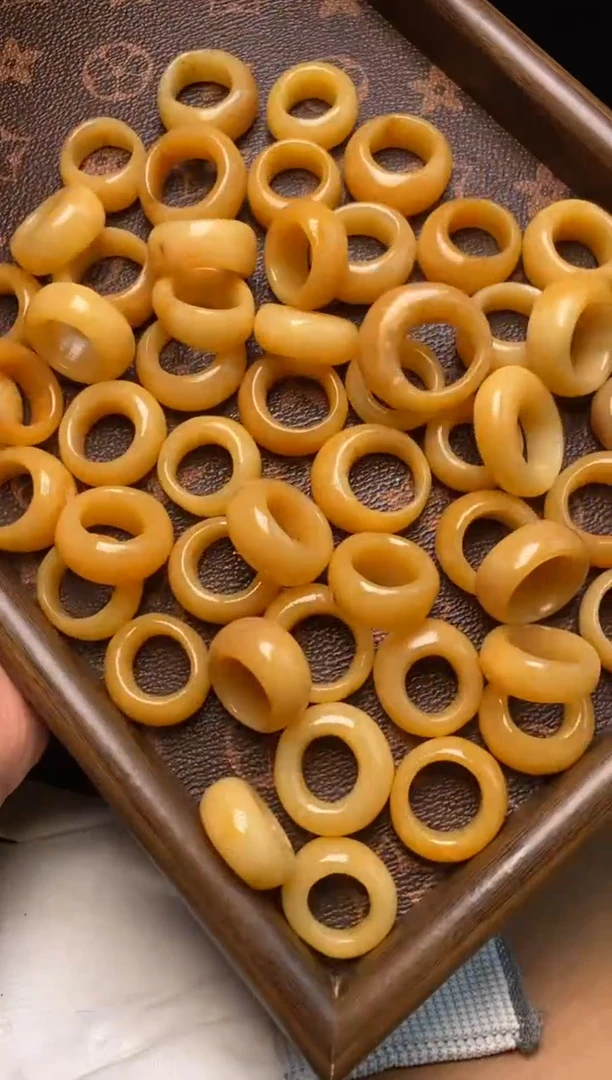 其他牛骨P960-马骨跑环-有棕裂