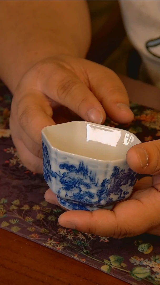 杯手工手绘杯杯很美丽