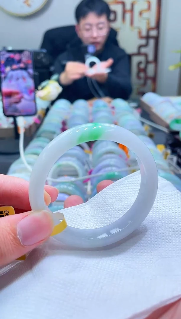 未镶嵌手镯翡翠114-53