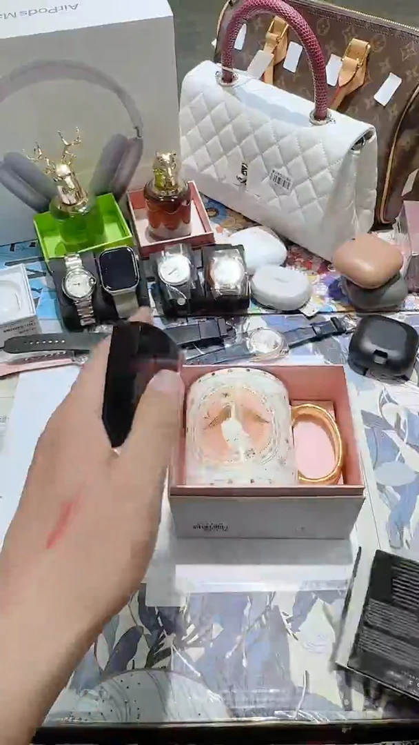 瓷片4生活的本意就是开心@@1