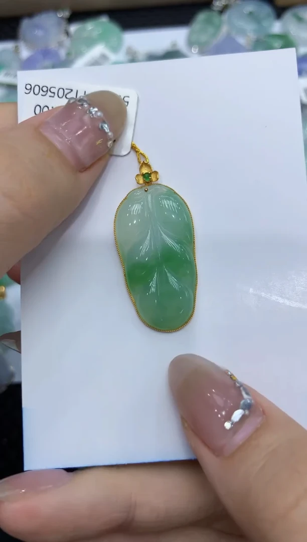 【闪购商品】翡翠颈饰18K金镶嵌222222222