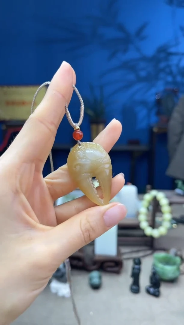 【闪购商品】和田玉颈饰未镶嵌1