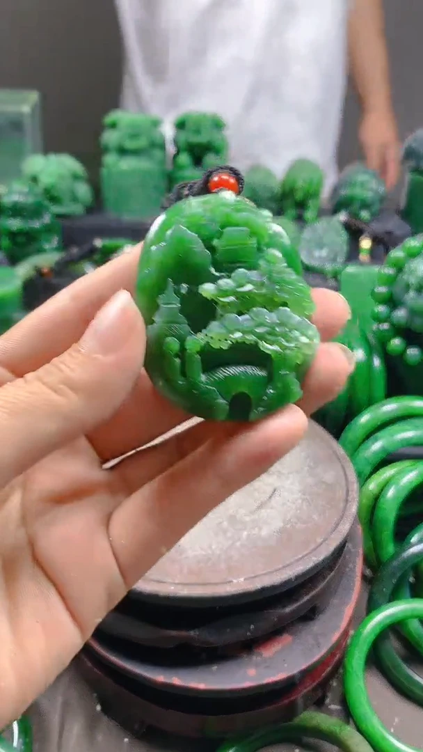 和田玉未镶嵌珠宝半成品1111