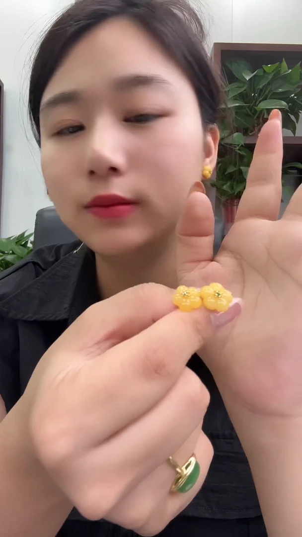 银S925镶嵌琥珀耳饰耳饰f137