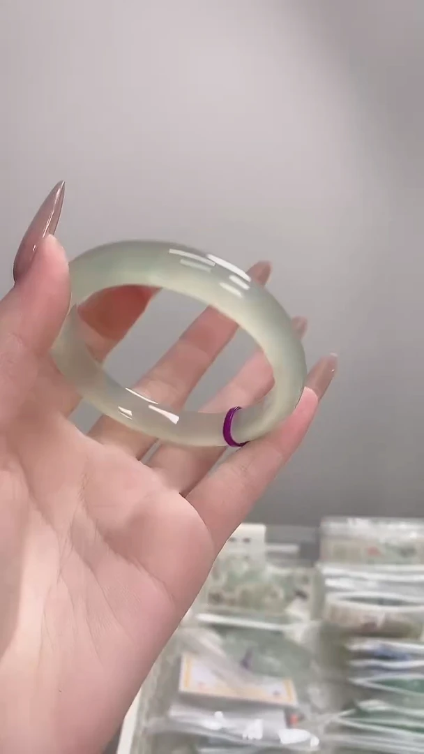 手镯玛瑙/玉髓未镶嵌57-58正圈